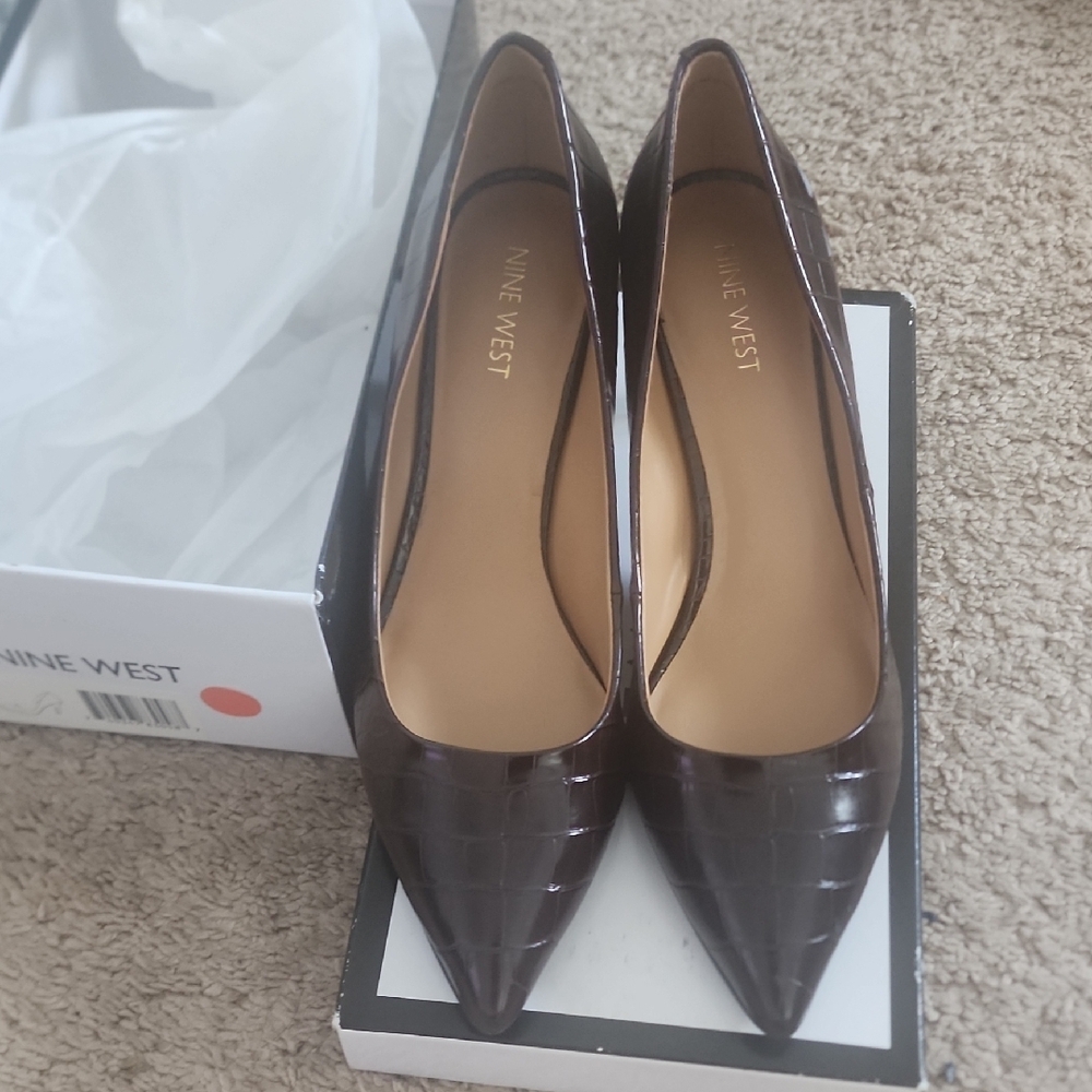 Nine West Brown Heels Size 8.5